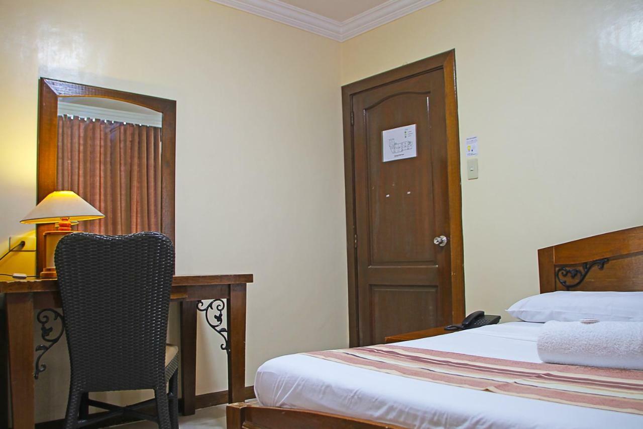 World View Pension House Dumaguete City Екстер'єр фото