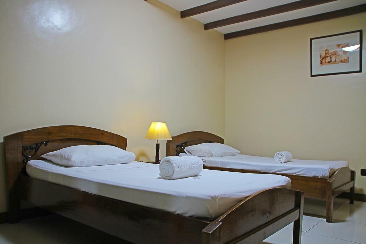 World View Pension House Dumaguete City Екстер'єр фото